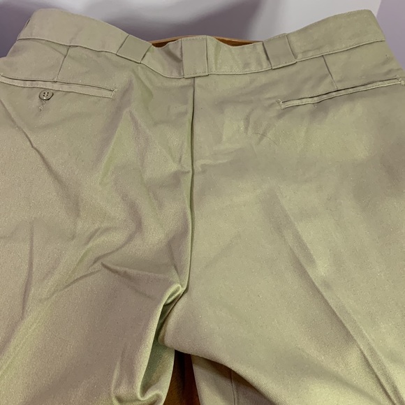 Dickie’s 874 original fit khakis - logo patch removed - Picture 4 of 10